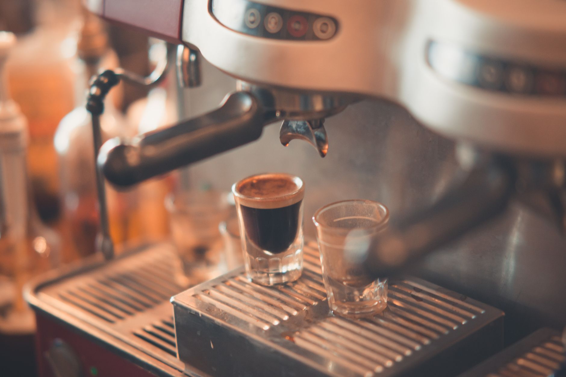 espresso crema intact long black glass