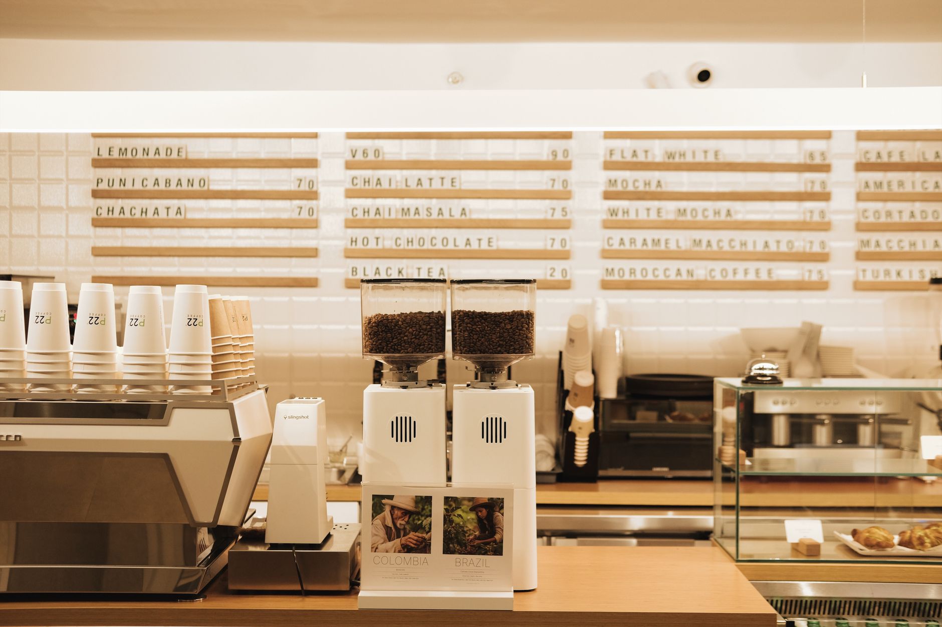 barista calibrating espresso grinder portafilter seattle