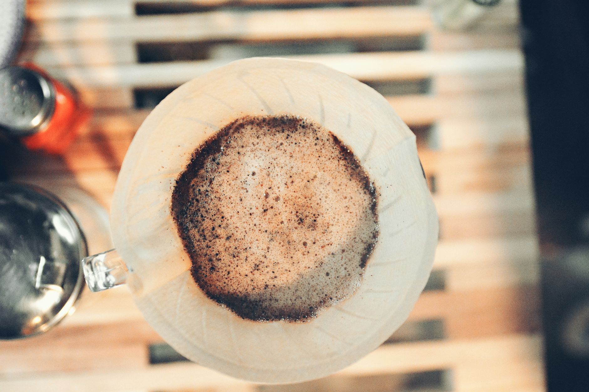 espresso puck channeling cross-section diagram