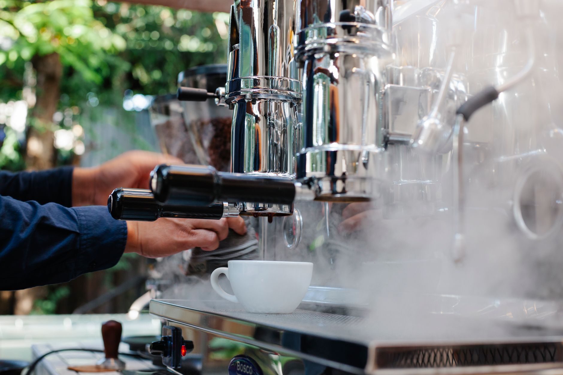 milk steaming wand microfoam latte art pitcher