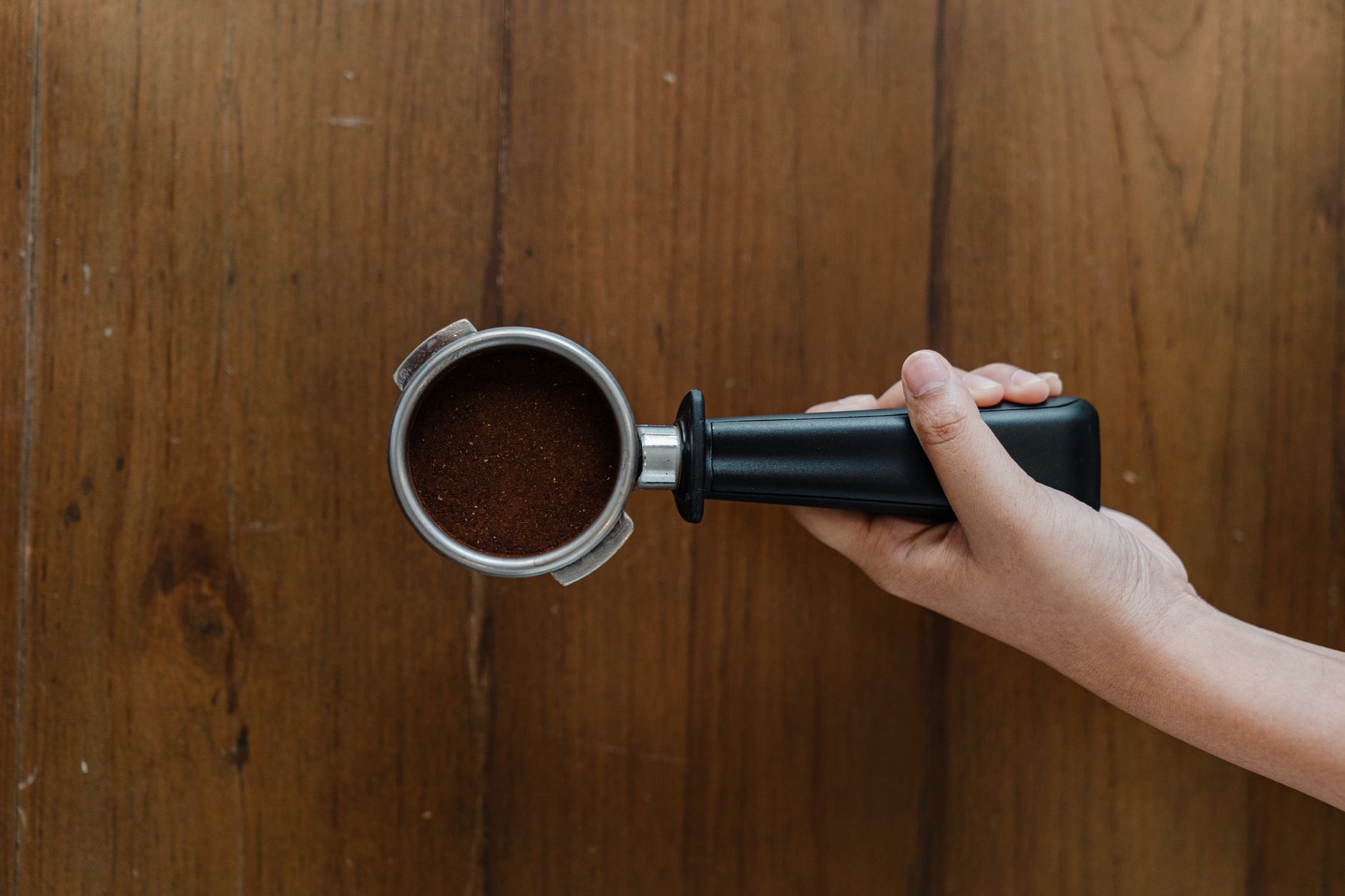 espresso shot golden crema extraction bottomless portafilter